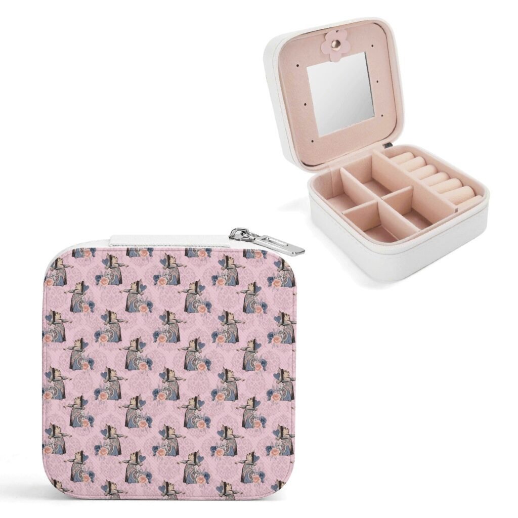Queen of Hearts Jewelry Box